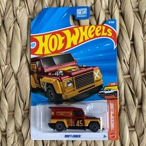 Hot Wheels Drift Ender Pursuit Land Rover SUV Police Truck Hotwheels New 2026